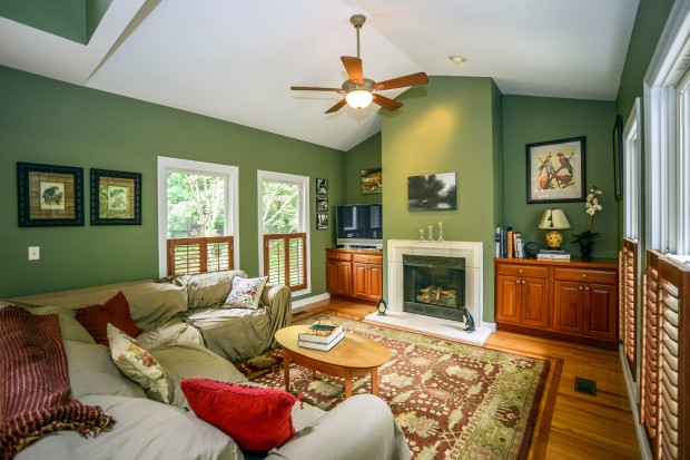Balcon Estates, 11_sitting room.jpg